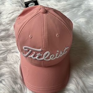 Womens Titlelist Golf Hat *NWT*